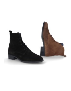 Woman suede leather ankle boots