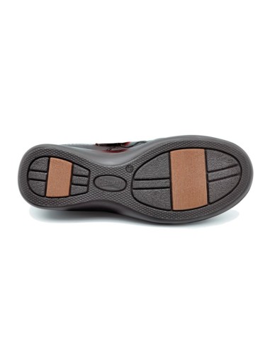 Very comfortable women's moccasins