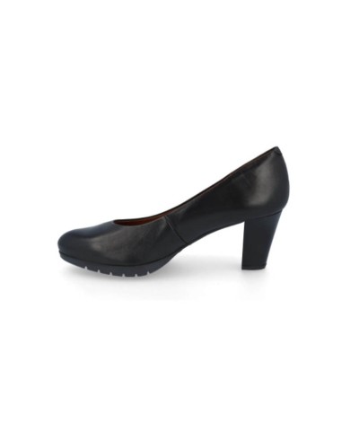 Leather hostesses shoes