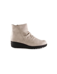 Comfortable leather ankle boots