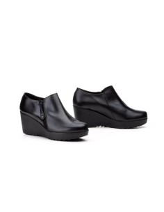 Black wedge low-top women's shoes