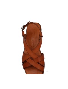 Women's flat leather sandals