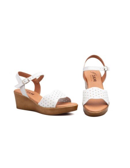 Sandalias cuña piel blancas
