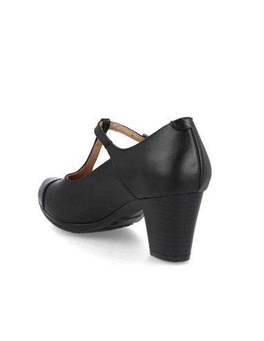 Zapatos de tacón con hebilla