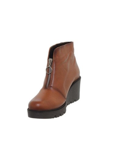 Botines cuña piel suave